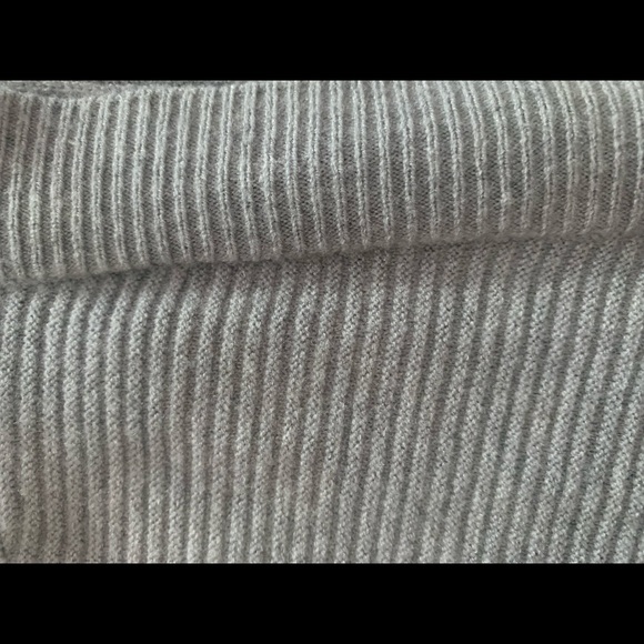 Cardigan - Picture 2 of 3